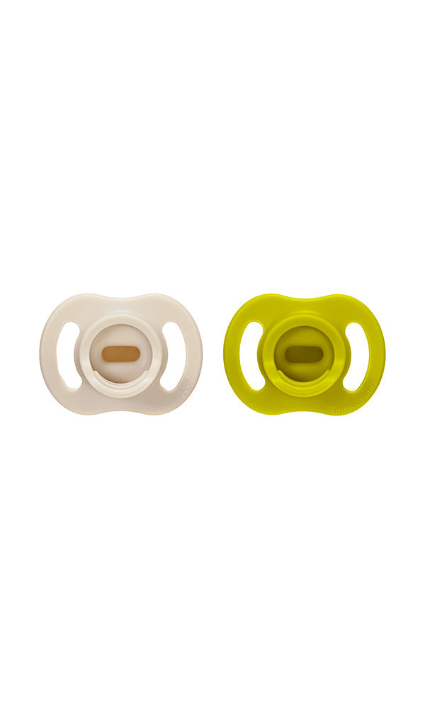 Tommee Tippee Ultra Light Soothers 6-18M