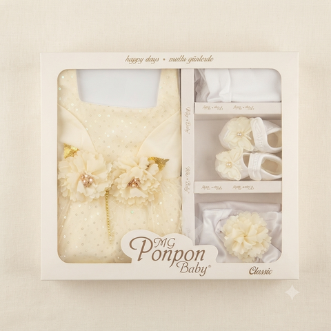 Premium Newborn Baby Gift Set – Soft Cotton Teddy Bear Clothing Collection (0–6 Months)