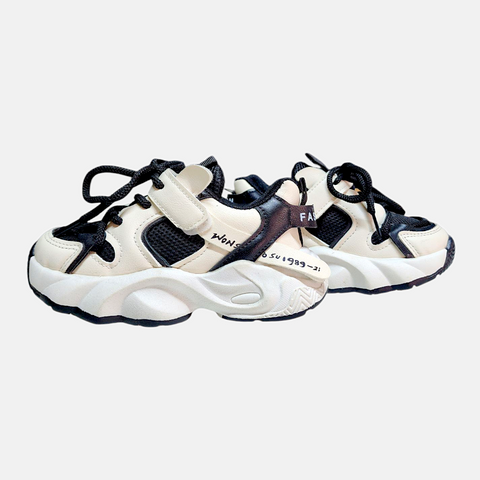 Boys Sneakers Black & White