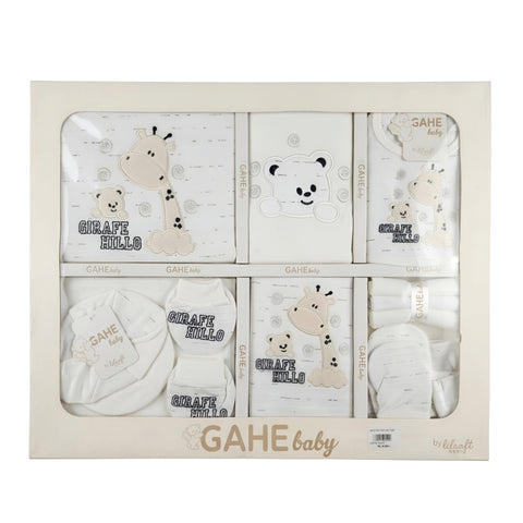 Premium Newborn Gift Set – Giraffe & Bear Collection Zubaidas