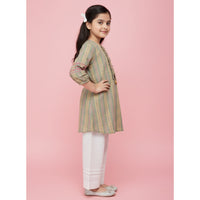 Elegant 2-piece outfit for girls Zubaidas - View 2