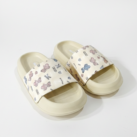 Girls Slipper with Bear & Heart Pattern Zubaidas